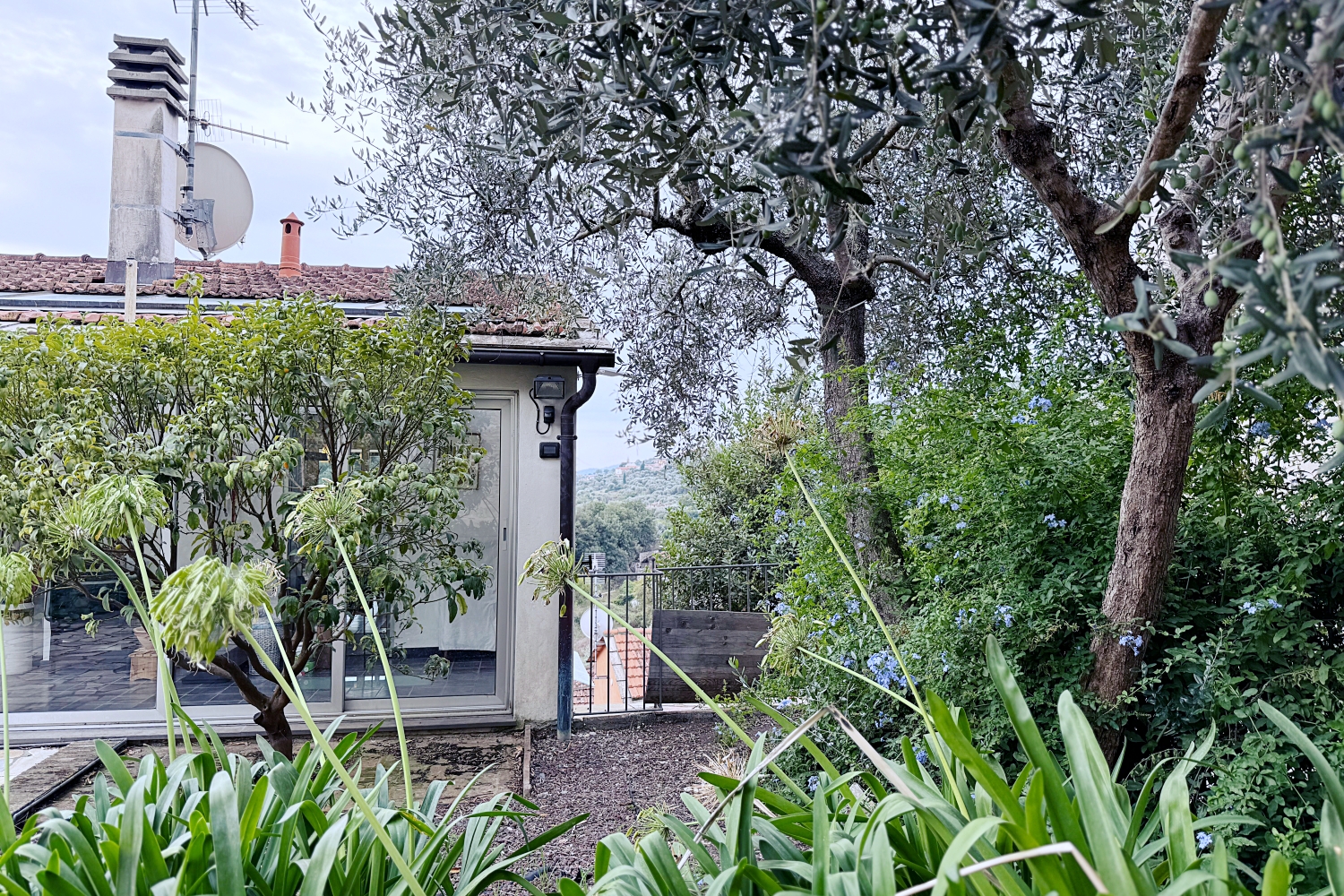Diano Roncagli Casa Bella PHOTO 2024 30 22 19 28 00